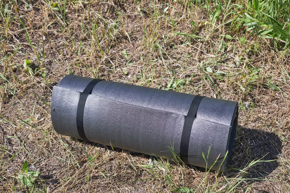 Килимок туристичний Army L0 з комплектом гумок фіксуючих (чорний 1800×550×10 мм) - 5